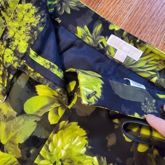 Michael Kors Green & Black Floral Print Pencil Skirt Size 6 - Picture 9 of 13